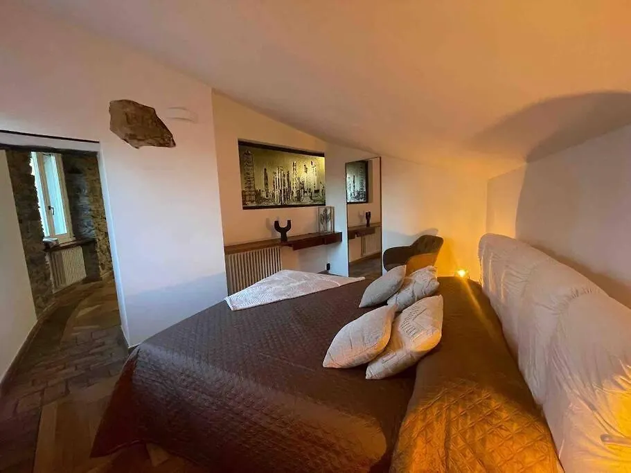 Kiko'S Lodge - Historical Apartment In Como Italy